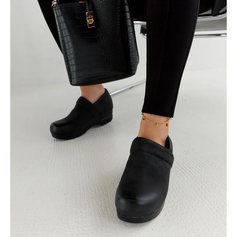 Black Montoro platform shoes