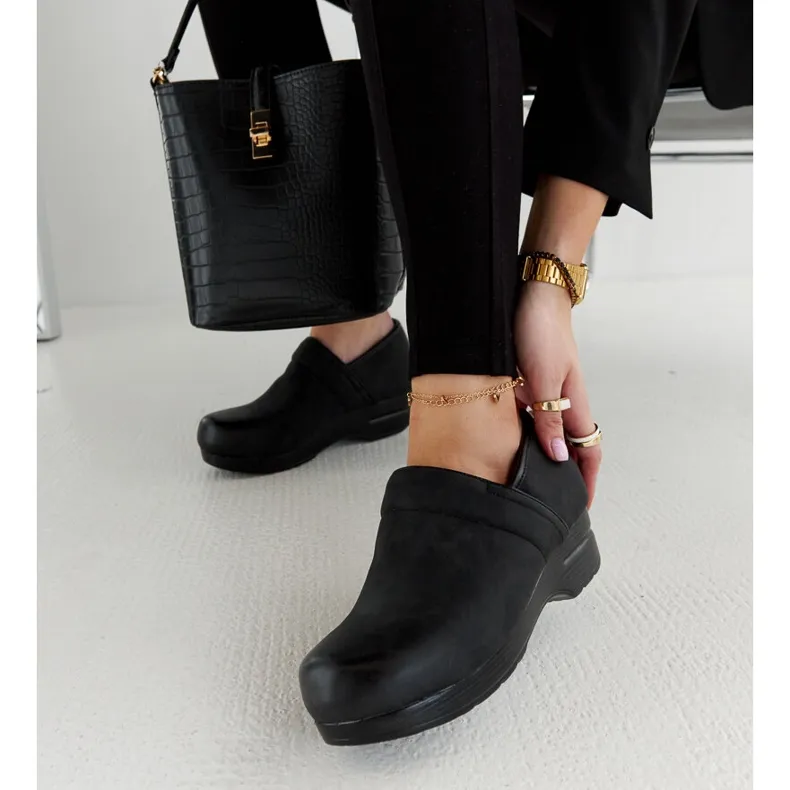 Black Montoro platform shoes