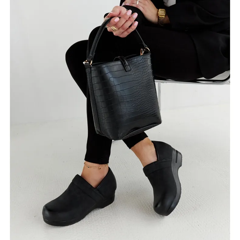 Black Montoro platform shoes