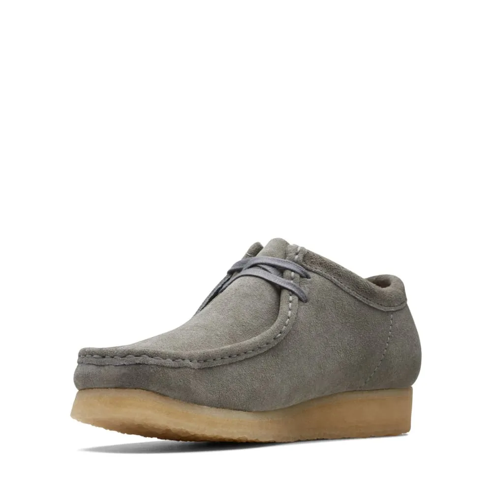 Clarks Originals Wallabee Low Men's Gray Suede Oxfords 26170535