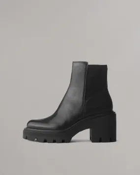 Quinn Chelsea Boot