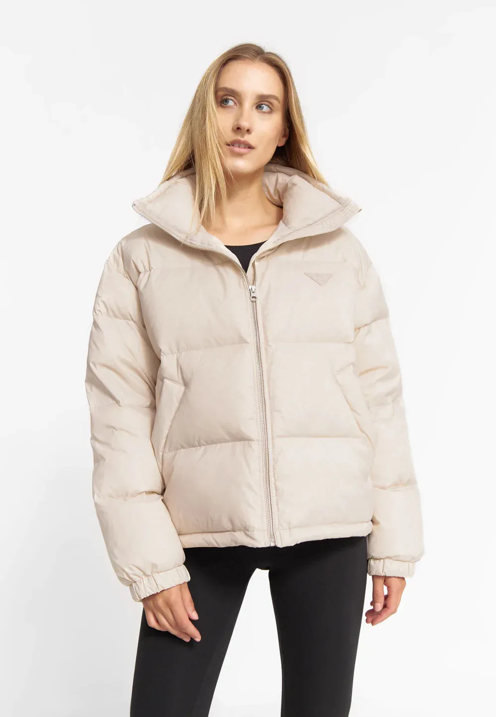 Short Hooded Puffer Jacket