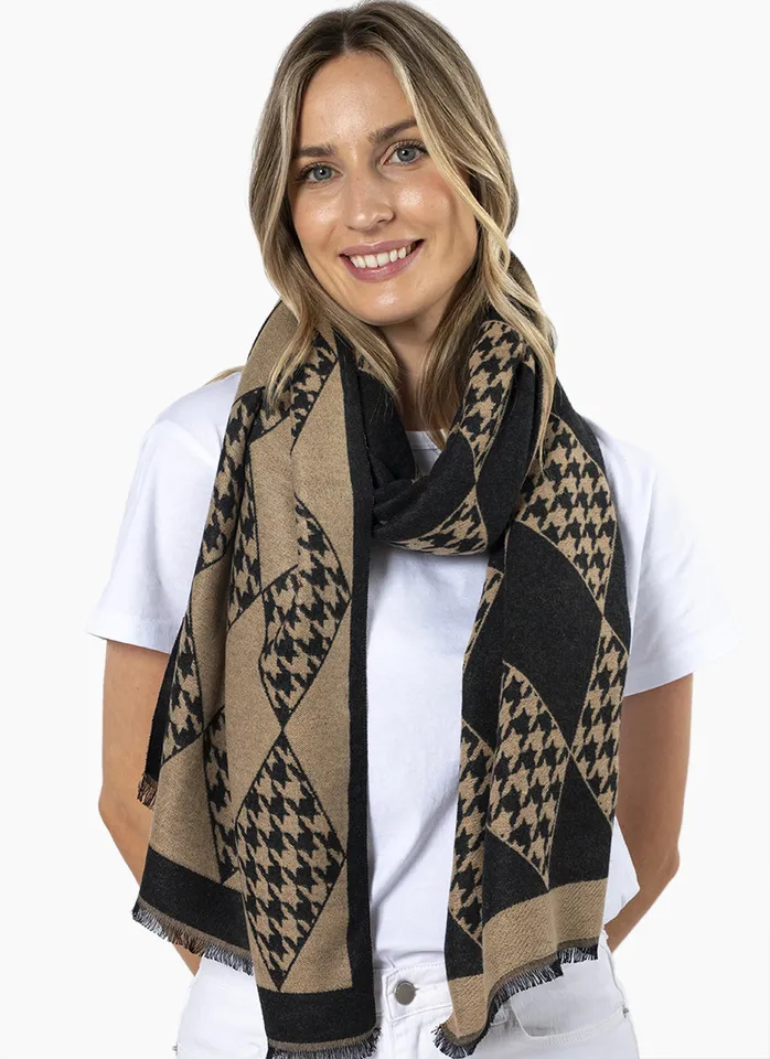 Stella + Gemma Houndstooth Scarf